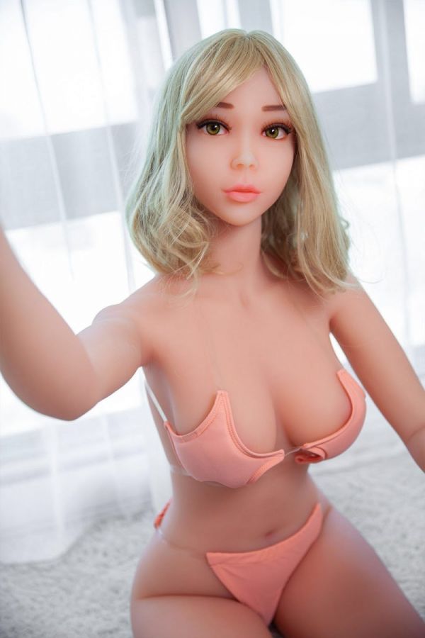 145cm 4ft9 Hcup TPE Sex Doll Zoe Amodoll